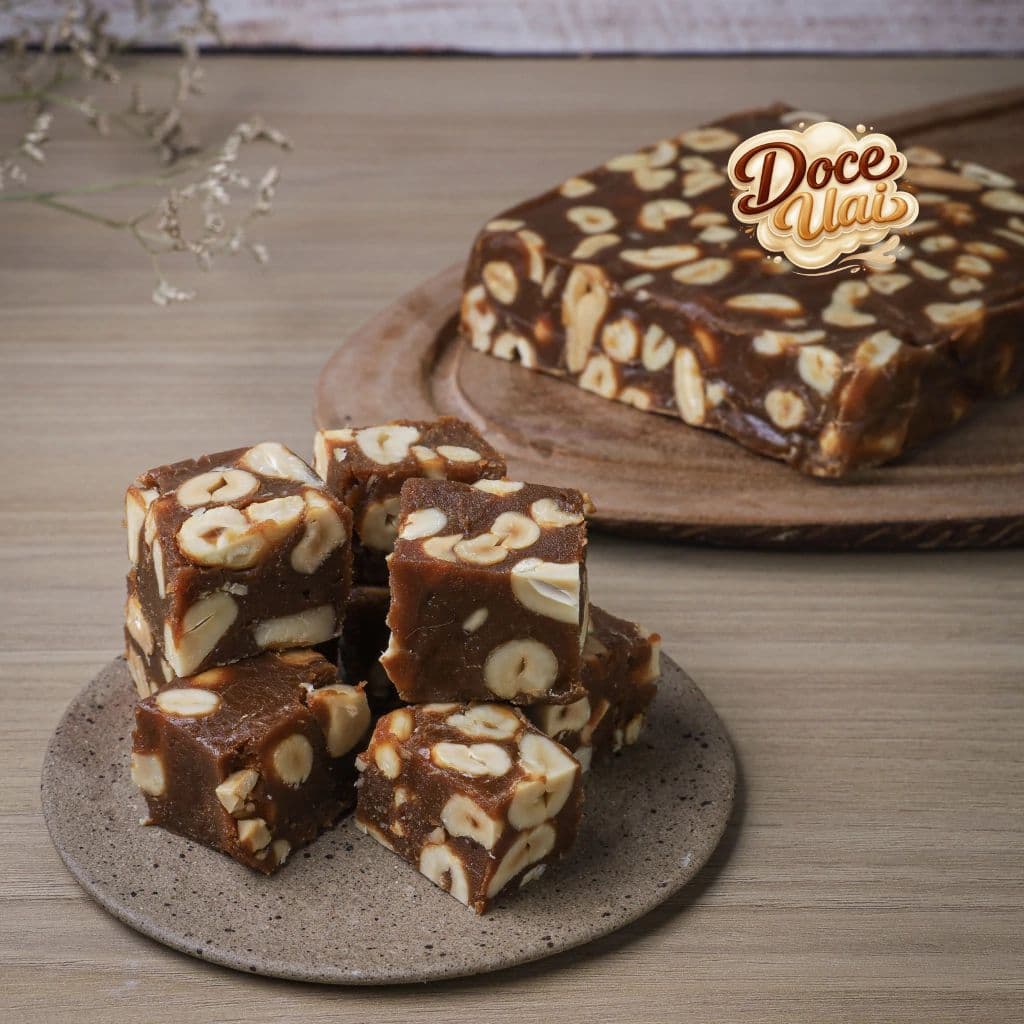 Doce Mineiro de Pingo de Leite com Castanha de Caju